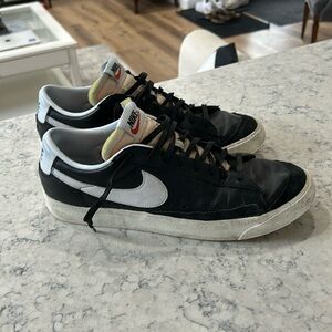 Nike Blazer Low Shoes, Black size 12